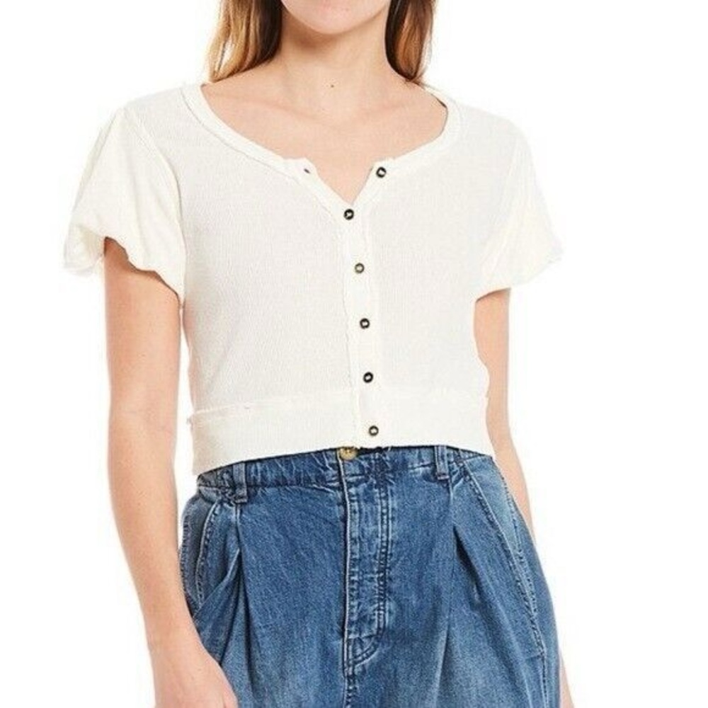 We The Free ivory puff sleeve Button-Down Shirt EUC ribbed